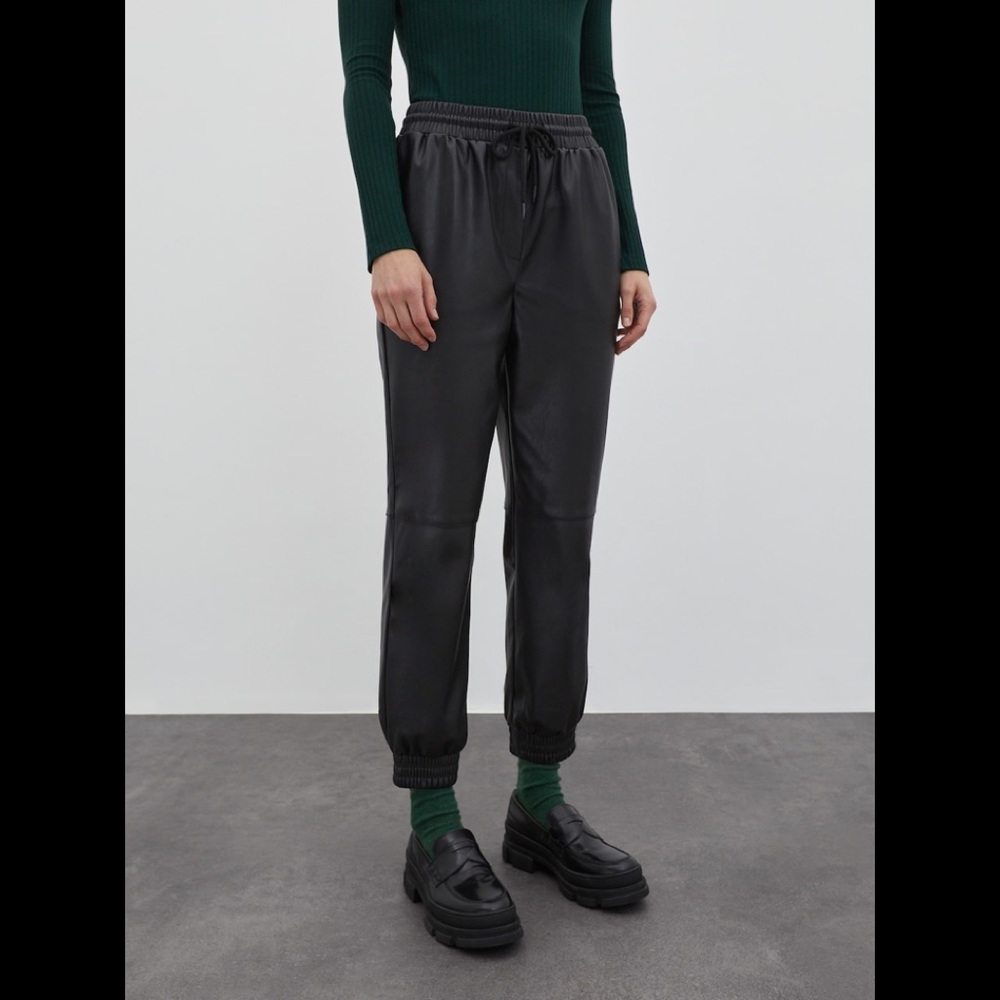 Edited Madison Trouser in Black